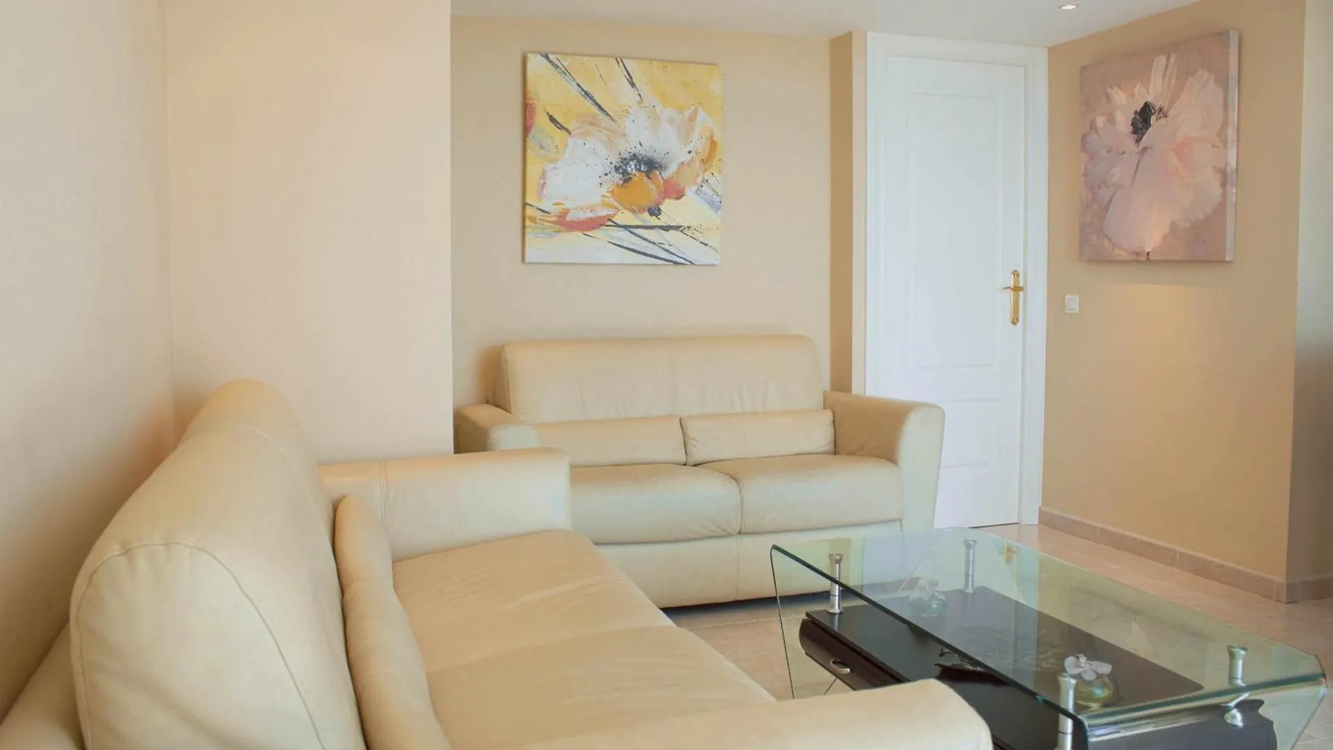 Atico Con Piscina Privada Y Vistas Al Mar Apartment Fuengirola