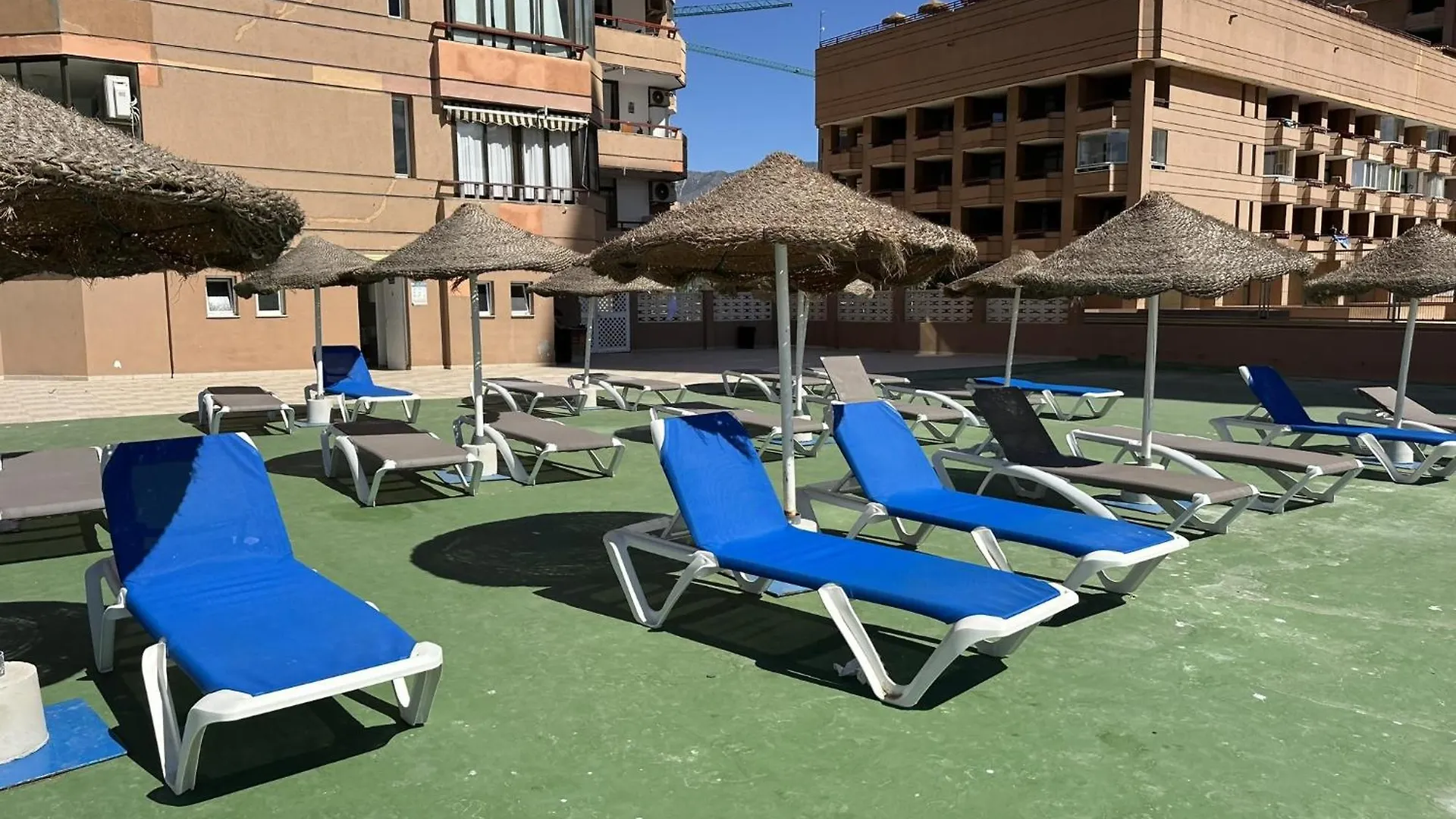Atico Con Piscina Privada Y Vistas Al Mar Apartment Fuengirola